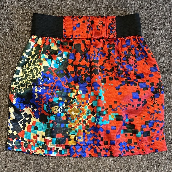 Lush Skirt - Picture 6 of 7